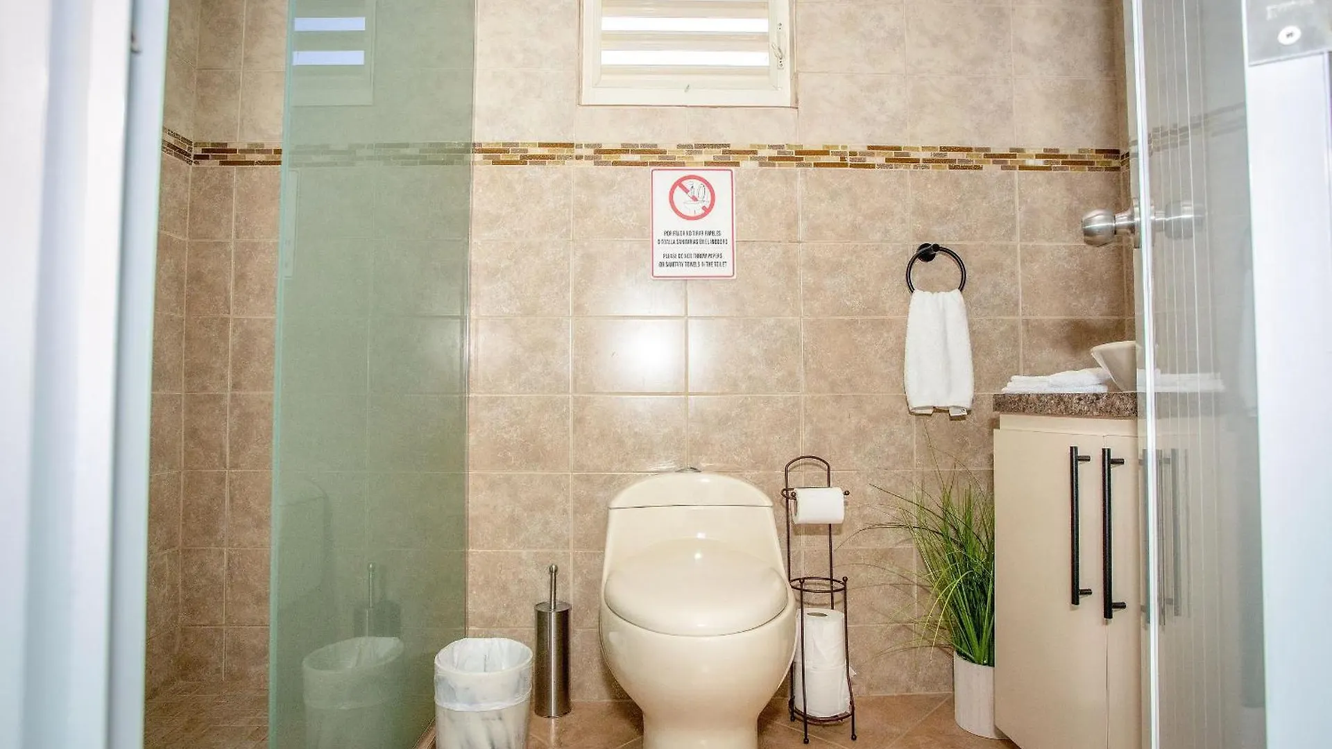 Apartman Ecomar Rentals 3/2: Cabo Rojo Pr: Piscina Y Playas